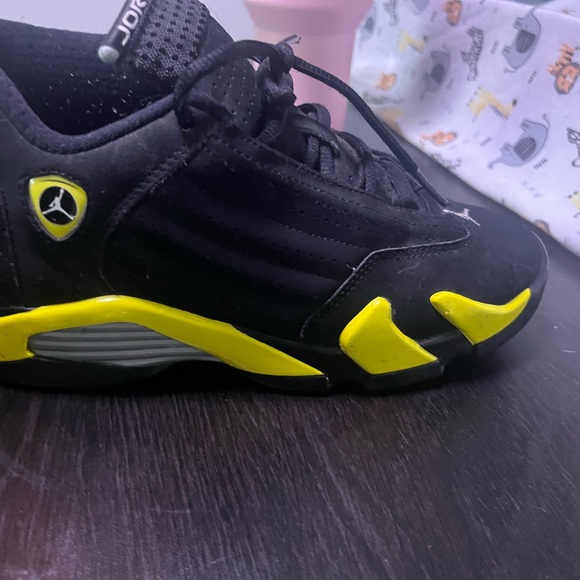 Air Jordan Retro 14 "Thunder" - Picture 7 of 9